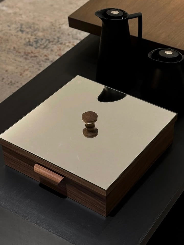 The Serving Tray